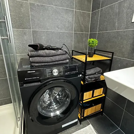 Smarty Choice Living With Netflix - Kubanske Namesti Lejlighed Prag