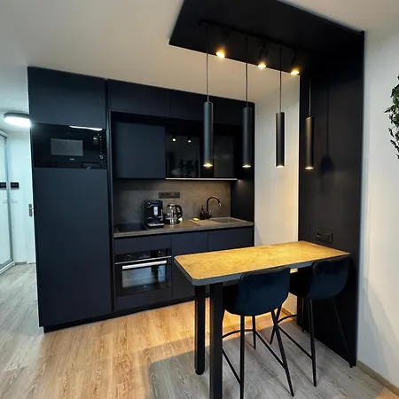 Lejlighed Smarty Choice Living With Netflix - Kubanske Namesti Prag