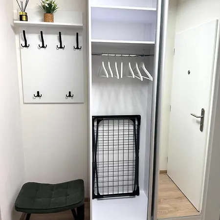 公寓 Smarty Choice Living With Netflix - Kubanske Namesti 布拉格