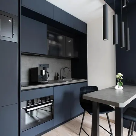Smarty Choice Living With Netflix - Kubanske Namesti Praha