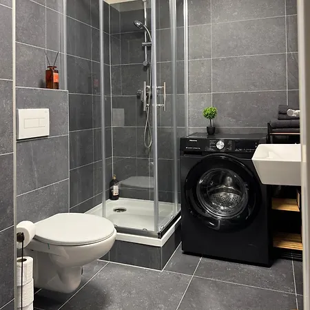 Smarty Choice Living With Netflix - Kubanske Namesti