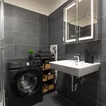 Smarty Choice Living With Netflix - Kubanske Namesti Appartamento *