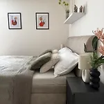 Appartamento Smarty Choice Living With Netflix - Kubanske Namesti Praga